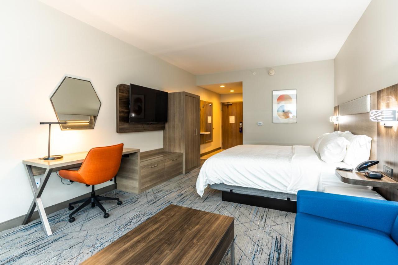 Holiday Inn Express & Suites Charlottesville By Ihg Esterno foto
