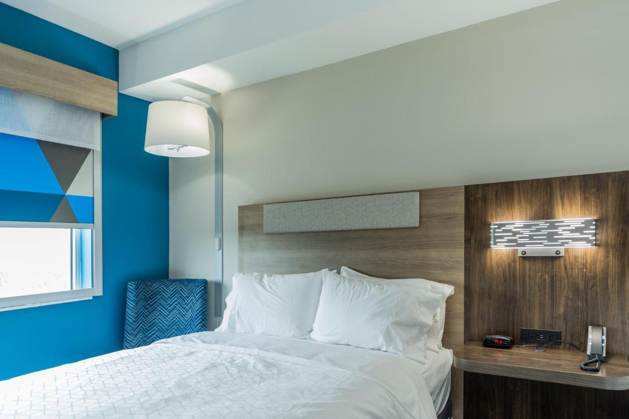 Holiday Inn Express & Suites Charlottesville By Ihg Esterno foto